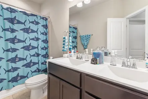 3411 Rainflower Springs Lane Rosenberg TX 77471