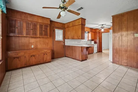2208 Wyoming Street Baytown TX 77520