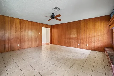 2208 Wyoming Street Baytown TX 77520