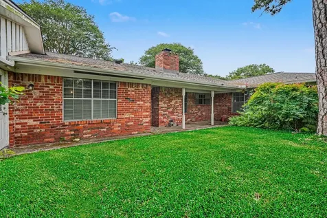2208 Wyoming Street Baytown TX 77520