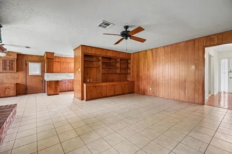 2208 Wyoming Street Baytown TX 77520