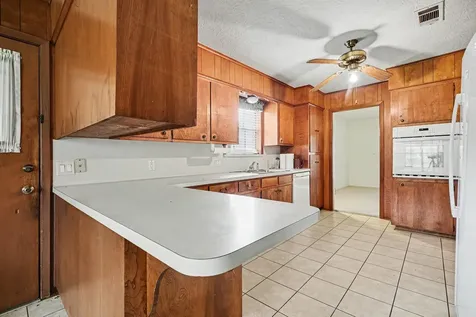 2208 Wyoming Street Baytown TX 77520