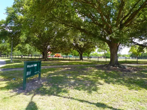4405 Tonawanda Drive Houston TX 77035
