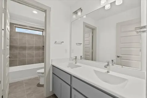 1512 Harvest Vine Court Friendswood TX 77546