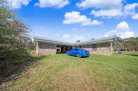 1195 Us Highway 96 N Pineland TX 75968