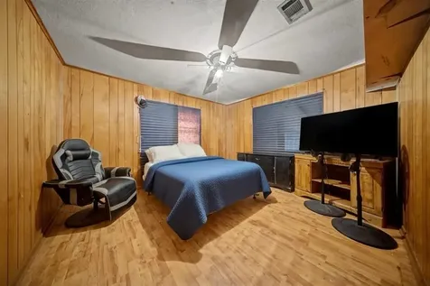 1195 Us Highway 96 N Pineland TX 75968