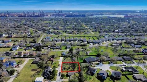 3122 & 3124 Carlisle Street La Porte TX 77571