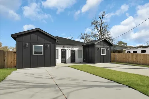 8402 Double Street Ab Houston TX 77088