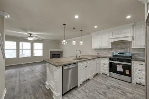 9997 Hyacinth Way Conroe TX 77385