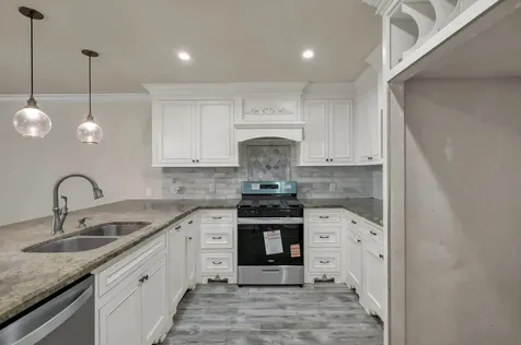 9997 Hyacinth Way Conroe TX 77385