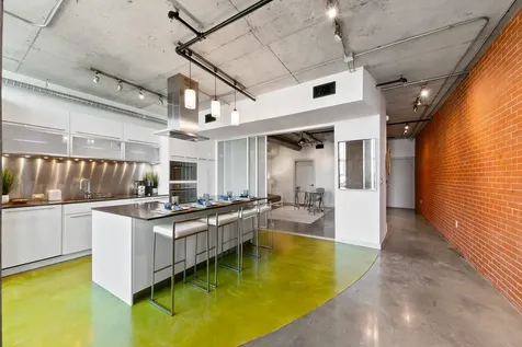 2000 Bagby Street 13420 Houston TX 77002