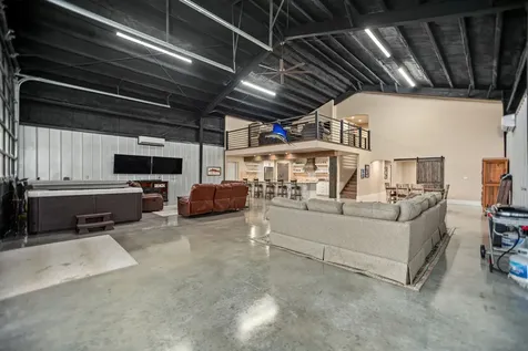 82 Circle Hook Port O Connor TX 77982