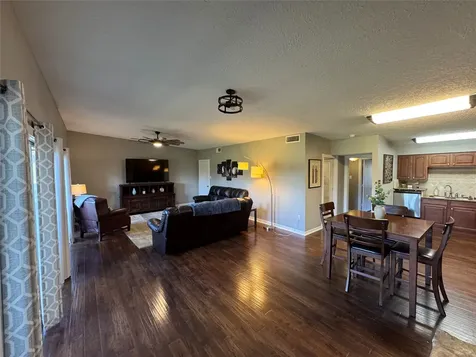 2550 Sam Rayburn Parkway B-6 Brookeland TX 75931