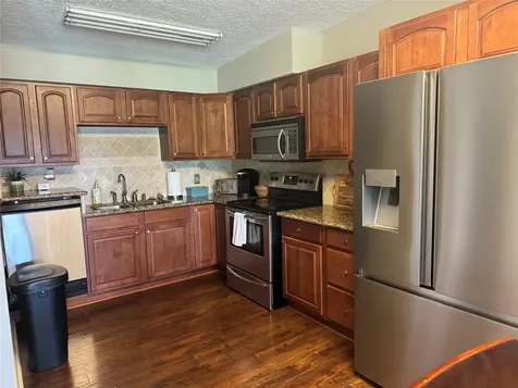 2550 Sam Rayburn Parkway B-6 Brookeland TX 75931
