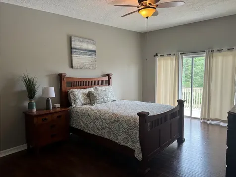 2550 Sam Rayburn Parkway B-6 Brookeland TX 75931