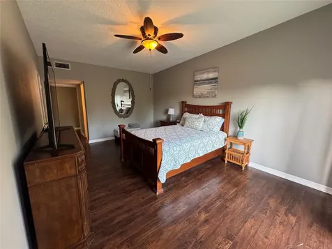2550 Sam Rayburn Parkway B-6 Brookeland TX 75931