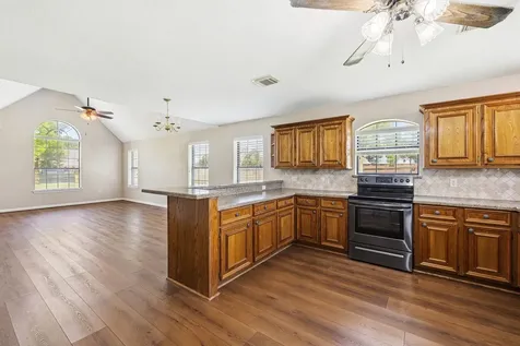 5922 Redfish Run Baytown TX 77523