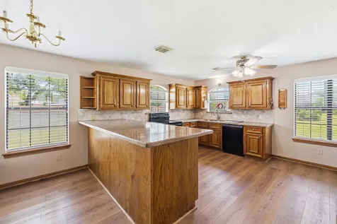5922 Redfish Run Baytown TX 77523