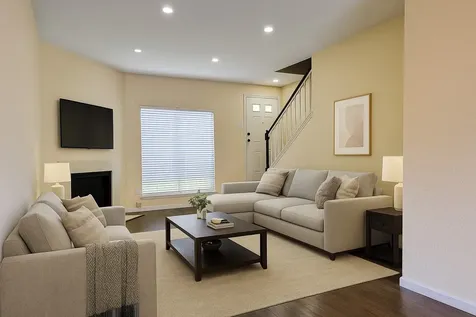 1515 Sandy Springs Road 1903 Houston TX 77042