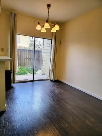 1515 Sandy Springs Road 1903 Houston TX 77042