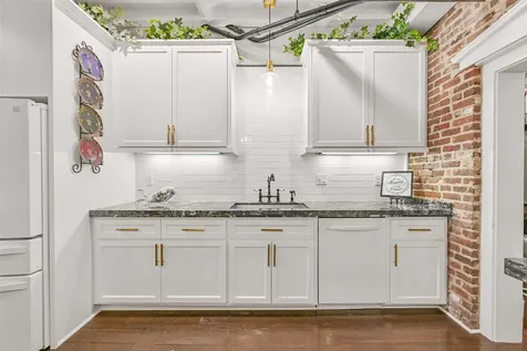 217 Tremont Street Galveston TX 77550