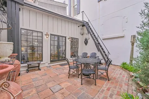 217 Tremont Street Galveston TX 77550