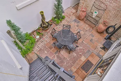 217 Tremont Street Galveston TX 77550