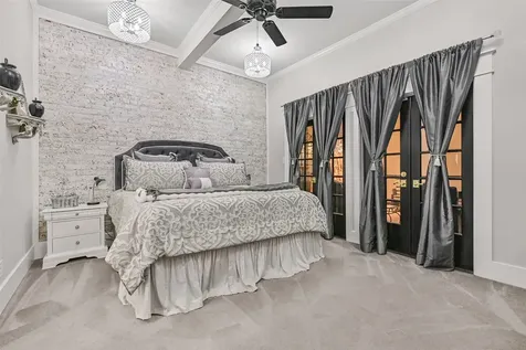 217 Tremont Street Galveston TX 77550