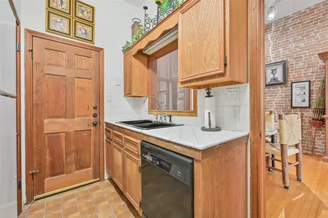 217 Tremont Street Galveston TX 77550
