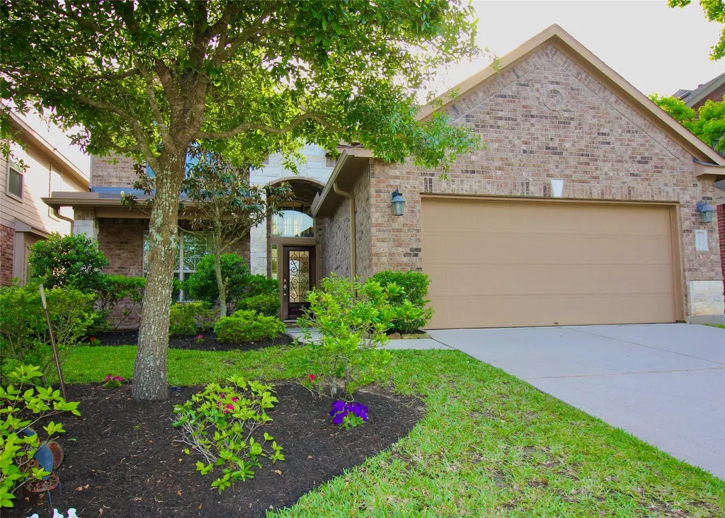 158 Black Swan Pl Place The Woodlands TX 77354