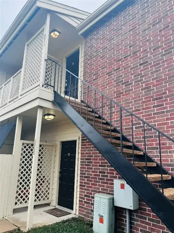 2121 El Paseo Street 2204 Houston TX 77054