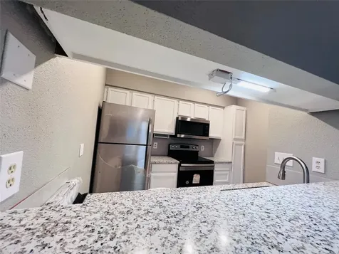 2121 El Paseo Street 2204 Houston TX 77054