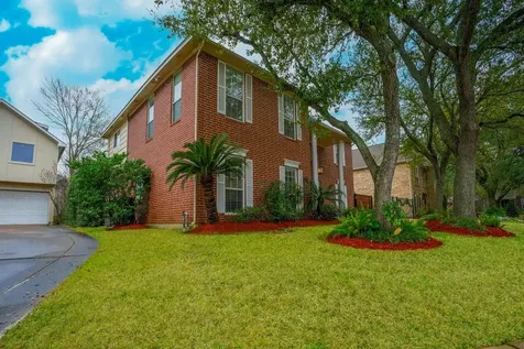 8915 Wallington Drive Houston TX 77096