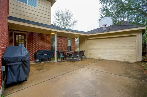 8915 Wallington Drive Houston TX 77096