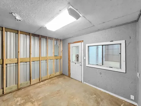 531 County Road 641 Dayton TX 77535