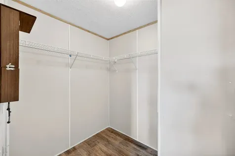 17680 Old Highway 105 E Conroe TX 77306