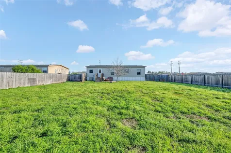 17680 Old Highway 105 E Conroe TX 77306