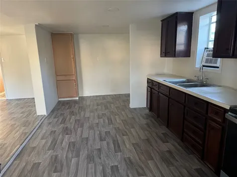 406 S 7th Street Alvin TX 77511
