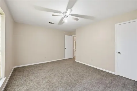 9420 Gross Street Beaumont TX 77707