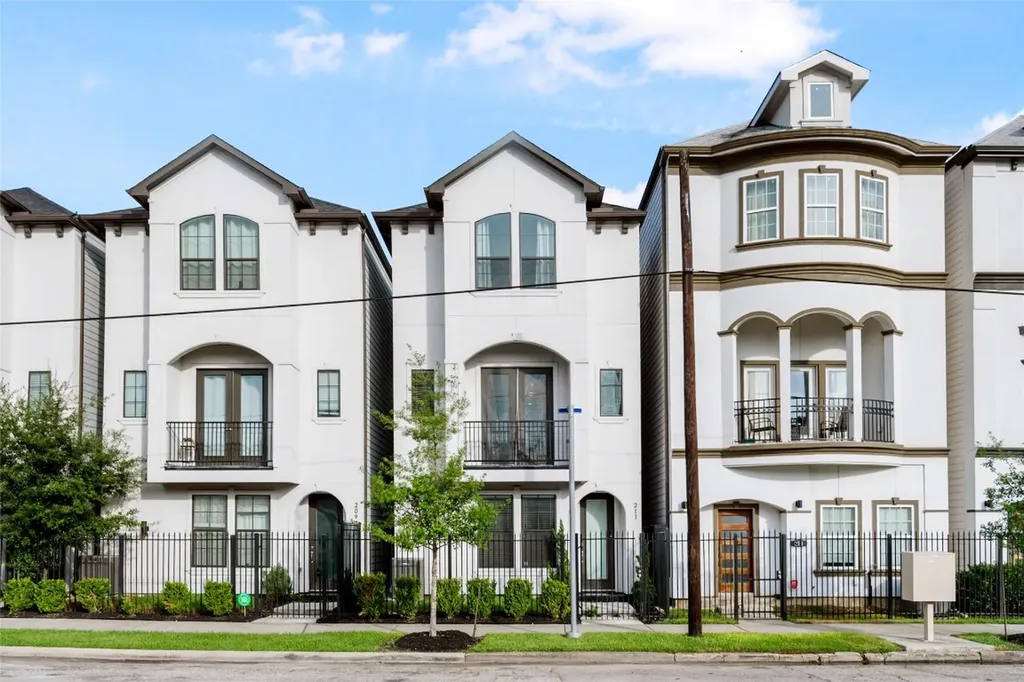 211 Milby Street Houston TX 77003