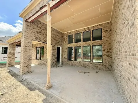 352 Louvenia Court Pinehurst TX 77362