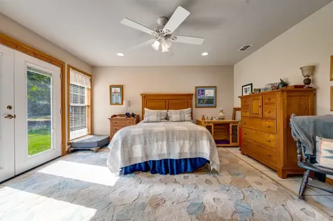 3269 Acr 153 Palestine TX 75801