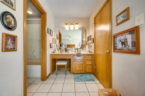 3269 Acr 153 Palestine TX 75801