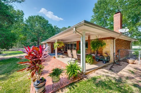 3269 Acr 153 Palestine TX 75801