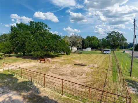 3269 Acr 153 Palestine TX 75801
