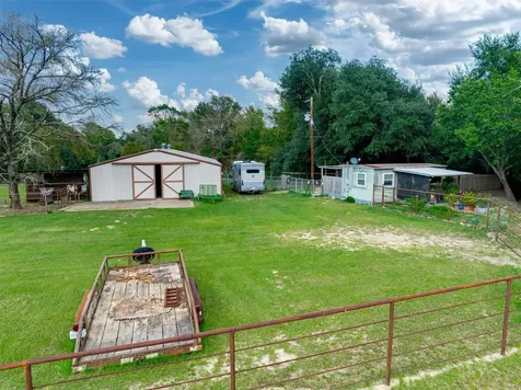 3269 Acr 153 Palestine TX 75801