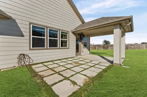 2450 Bear Creek Drive Rosharon TX 77583