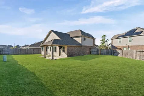 2450 Bear Creek Drive Rosharon TX 77583