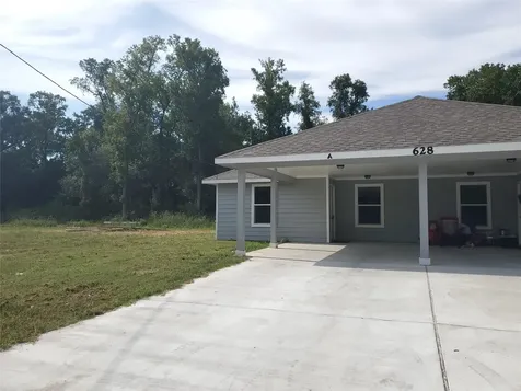 628 Luke Street A Dayton TX 77535