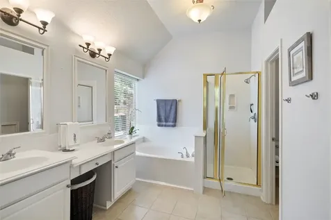 158 N Whistlers Bend Circle The Woodlands TX 77384